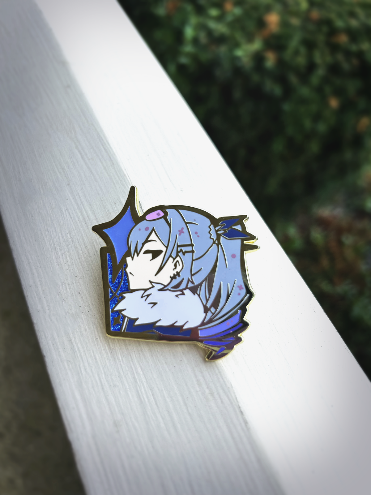 Silverwolf Glow in the Dark Pin